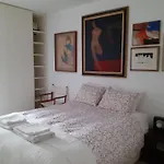 Central Apartment, Bairro Dos Actores